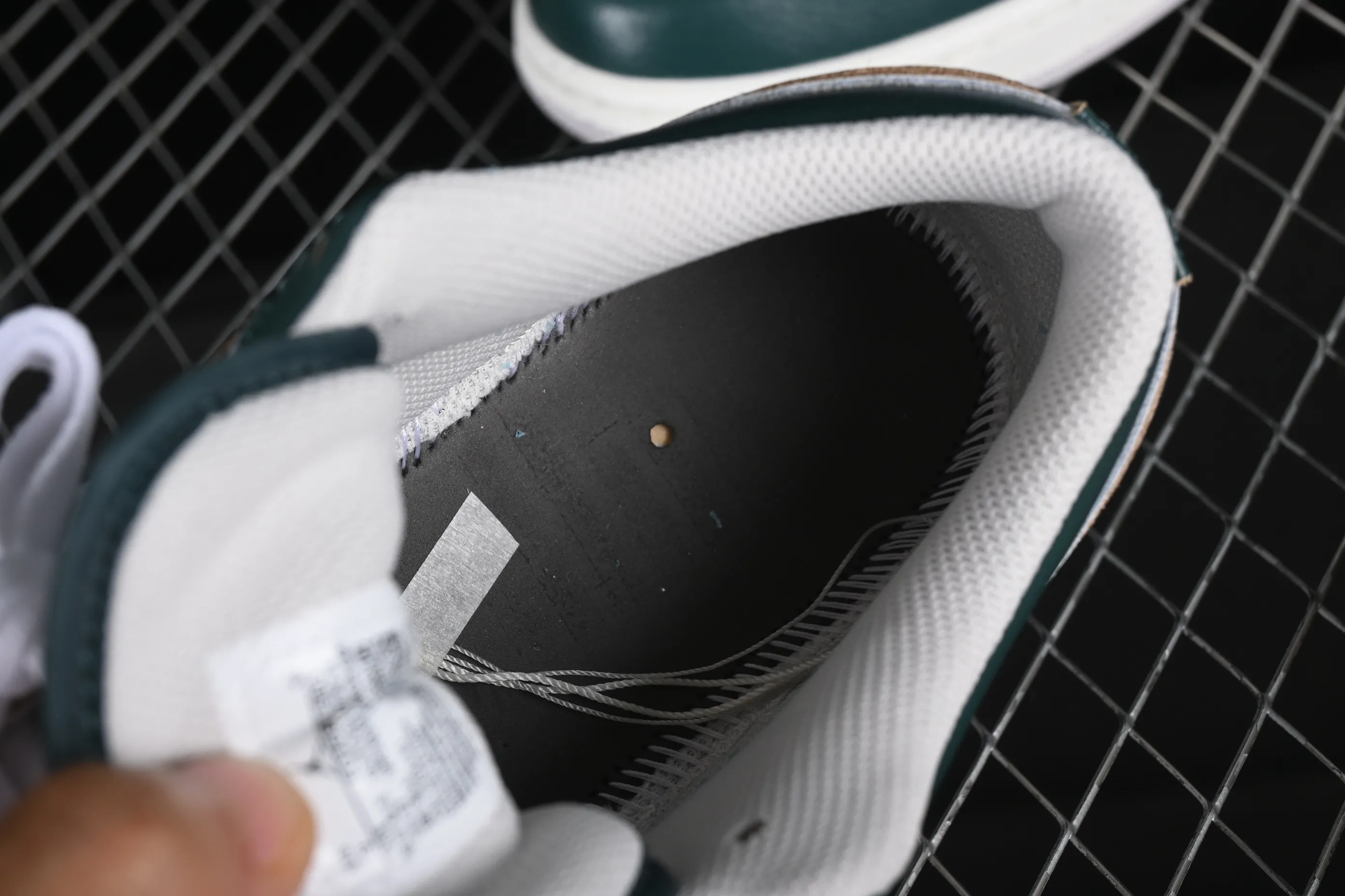 All categories Air Jordan Jordan series basketball shoes Air Jordan 1 Low G version pure original Air Jordan 1 Low AJ1 Joe 1 white green low-top cultural casual sneakers FQ7687-300